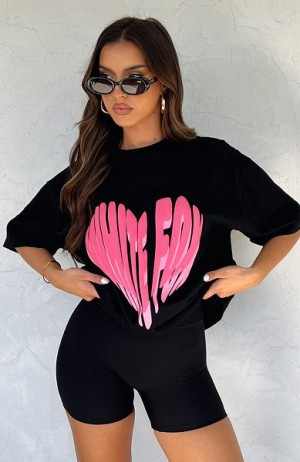 Black White Fox Boutique Love Burst Oversized T-shirt | US_26847PFMS