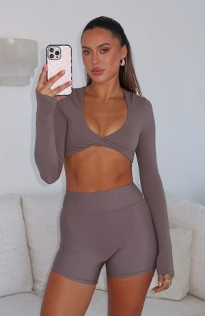 Grey White Fox Boutique Over The Line Long Sleeve Cropped Tops | US_07829FAPV