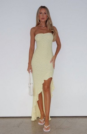 Lemon White Fox Boutique Your Fantasy Maxi Dress | US_85270MXBK