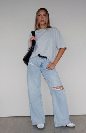 Light Blue Wash White Fox Boutique Harley Mid Rise Wide Leg Jeans | US_03729XEFK