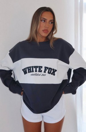 Navy White Fox Boutique Need You More Long Sleeve Oversized T-shirt | US_24189SBDU