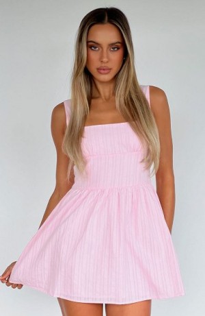 Pink White Fox Boutique Trending Now Mini Dress | US_64702ZMVL