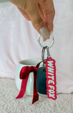 Red / White White Fox Boutique I've Got You Keychains | US_27905BSWC