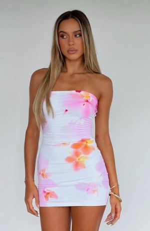 White / Pink White Fox Boutique Mind Games Strapless Mini Dress | US_95608IGOM