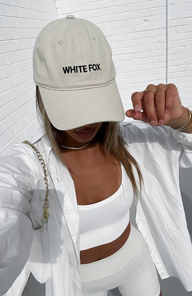 Beige White Fox Boutique Time To Travel Caps | US_46953TARE