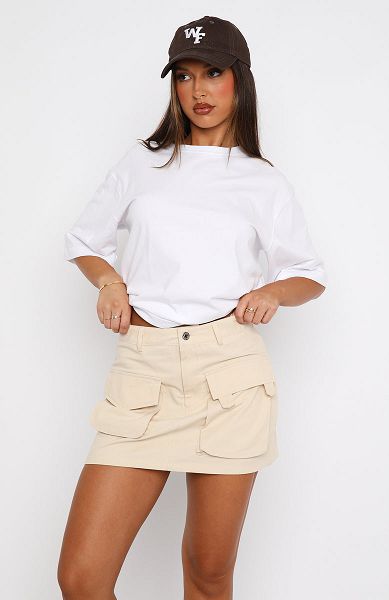 Beige White Fox Boutique Weekend Travels Cargo Mini Skirts | US_82673OTJB