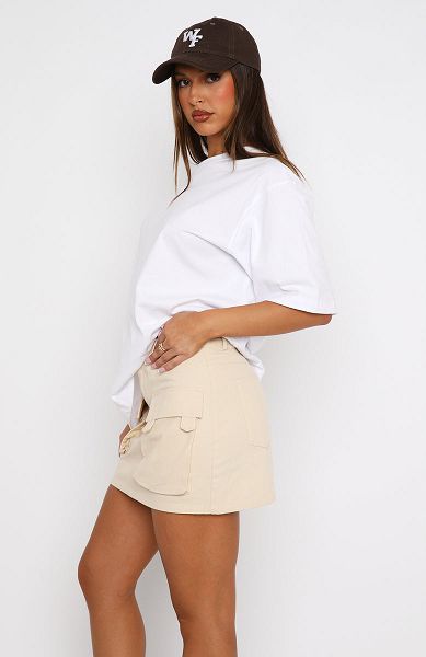 Beige White Fox Boutique Weekend Travels Cargo Mini Skirts | US_82673OTJB