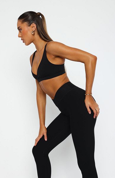 Black White Fox Boutique She's Competitive Sports Bra | US_75890JGDT