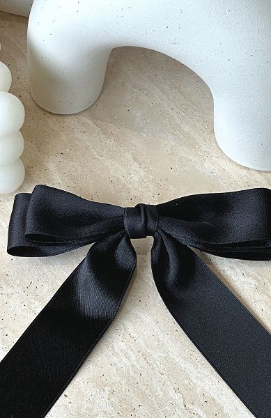 Black White Fox Boutique Sweet Serenity Bow Hair Accessories | US_06823FLOP