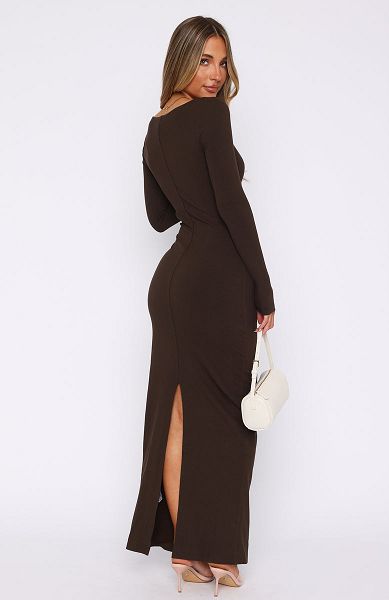 Chocolate White Fox Boutique Thinking Clearly Long Sleeve Maxi Dress | US_49130UFGJ