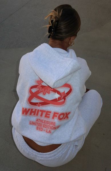 Grey White Fox Boutique Creating Art Oversized Hoodie | US_98527IAHM