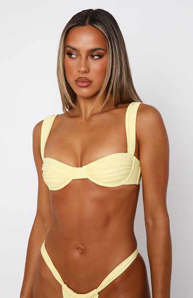 Lemon White Fox Boutique Elouera Bikini Tops | US_27956PIEL