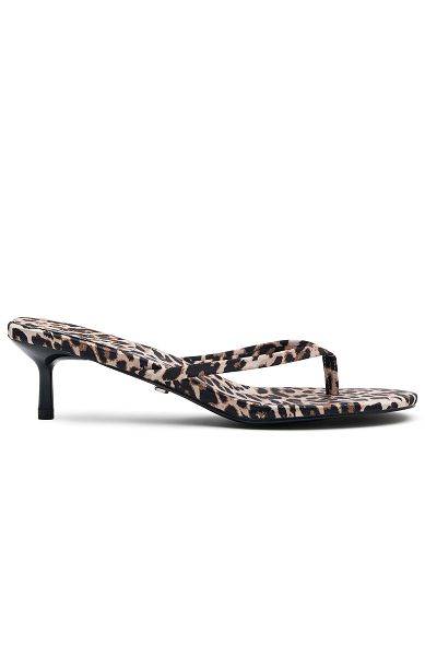 Leopard White Fox Boutique Main Character Moment Heels | US_03769PJVU