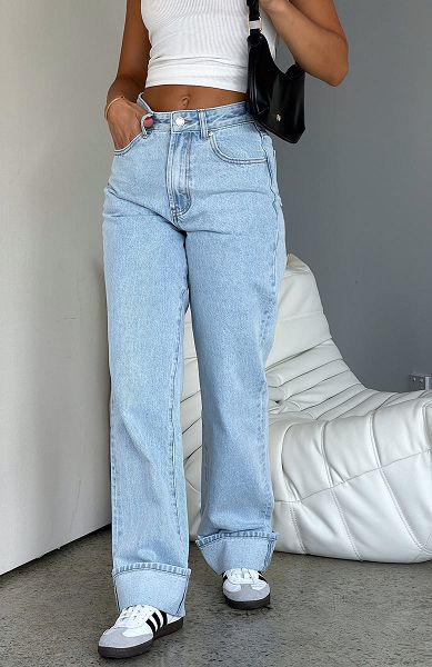 Light Blue White Fox Boutique Blair High Rise Wide Leg Jeans | US_41209IFTZ